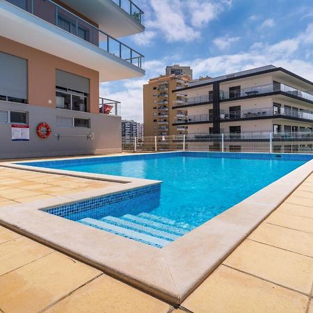 Sunny Brand New 2-Bedroom Apt - 500M From Praia Da Rocha With Ac And Pool! Portimao Exterior photo