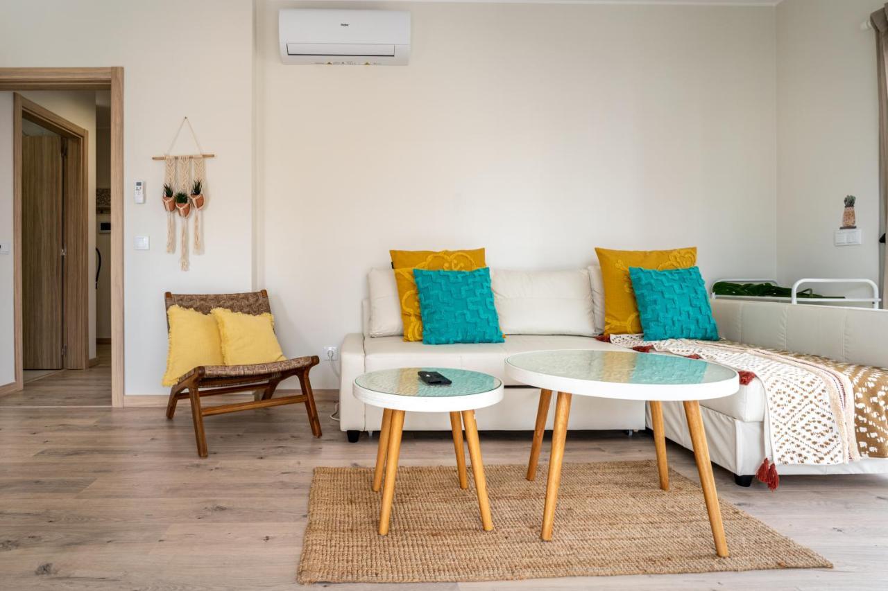 Sunny Brand New 2-Bedroom Apt - 500M From Praia Da Rocha With Ac And Pool! Portimao Exterior photo