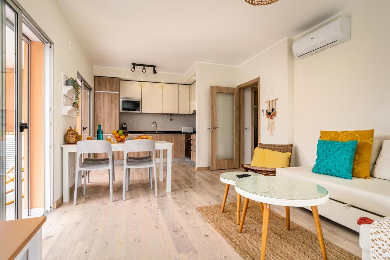 Sunny Brand New 2-Bedroom Apt - 500M From Praia Da Rocha With Ac And Pool! Portimao Exterior photo